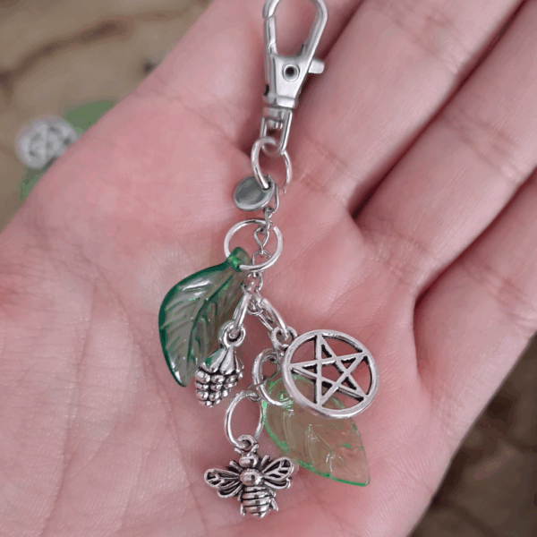 Amuleto bruja verde 2